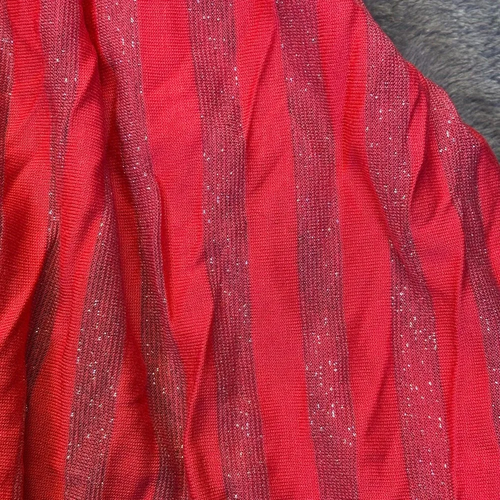 NWT Victoria's Secret Supermodel Essentials Scarf Red Metallic Stripe